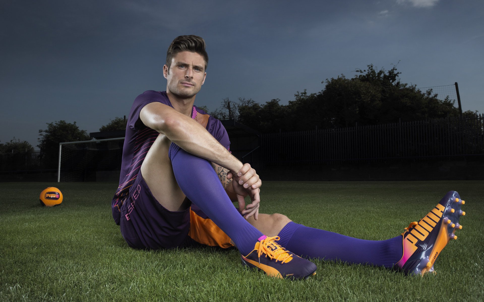 职业联赛品牌联动缺乏行业矩阵效应,联赛品牌价值