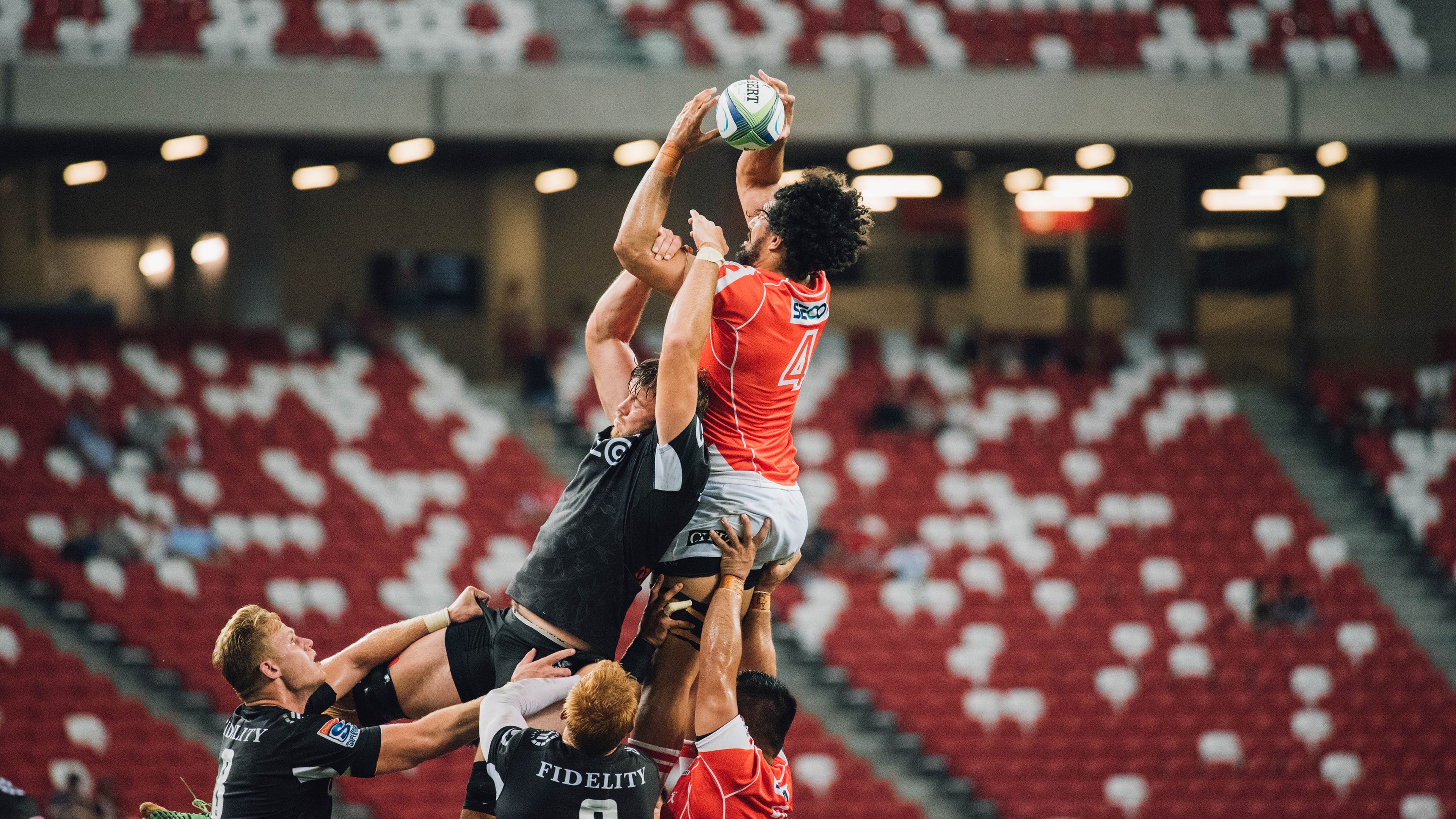 “费尔南多·比亚尔巴:阿根廷美洲狮队的进攻指挥官,未来继续闪耀”