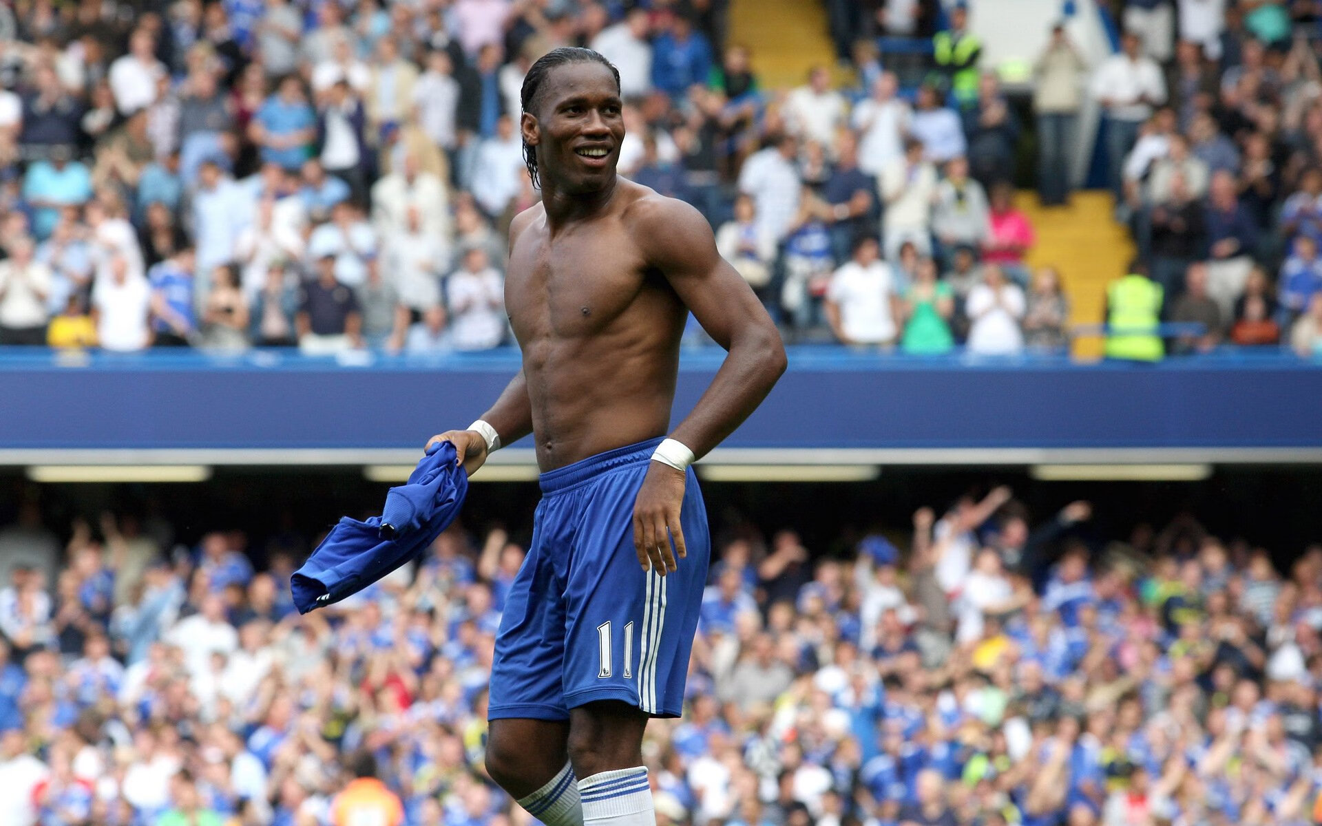 九游娱乐(jiuyou)官方网站-弗朗索瓦·斯图尔特：南非队的中场魔术师，关键传球成就得分机会